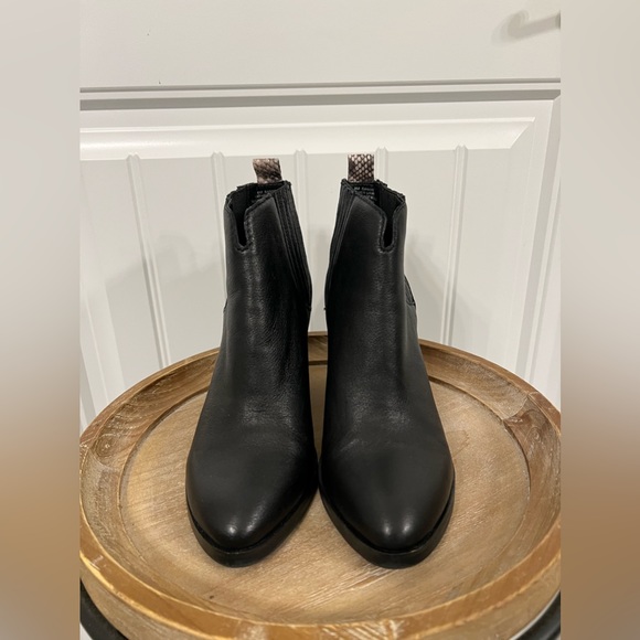 DOLCE VITA | Samir Bootie - Picture 2 of 6